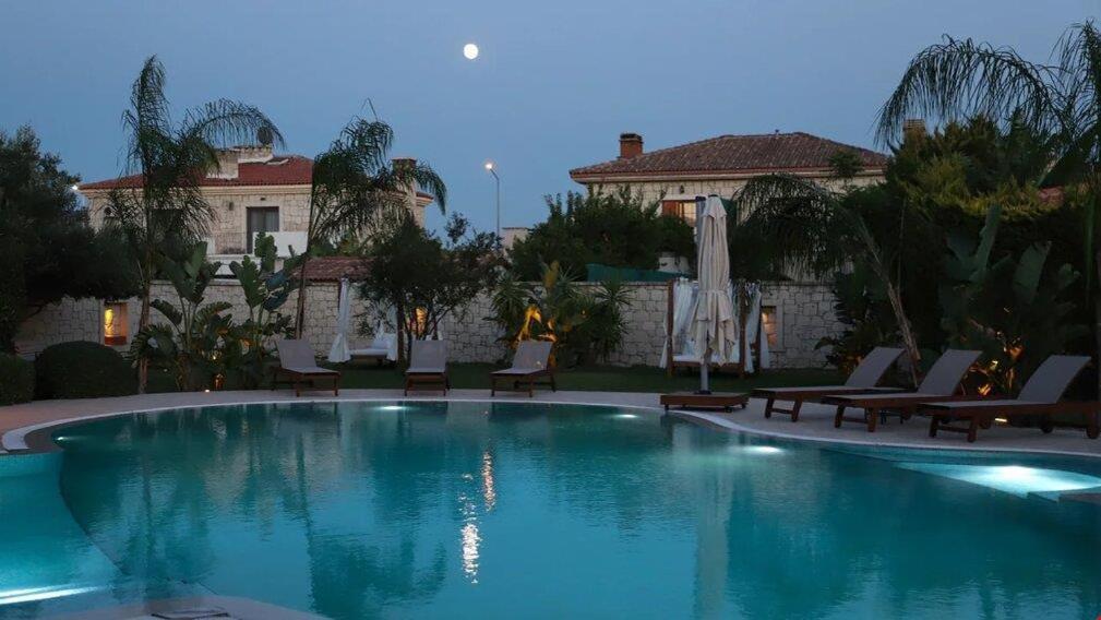 Triangulo Hotel Alaçatı Exterior foto